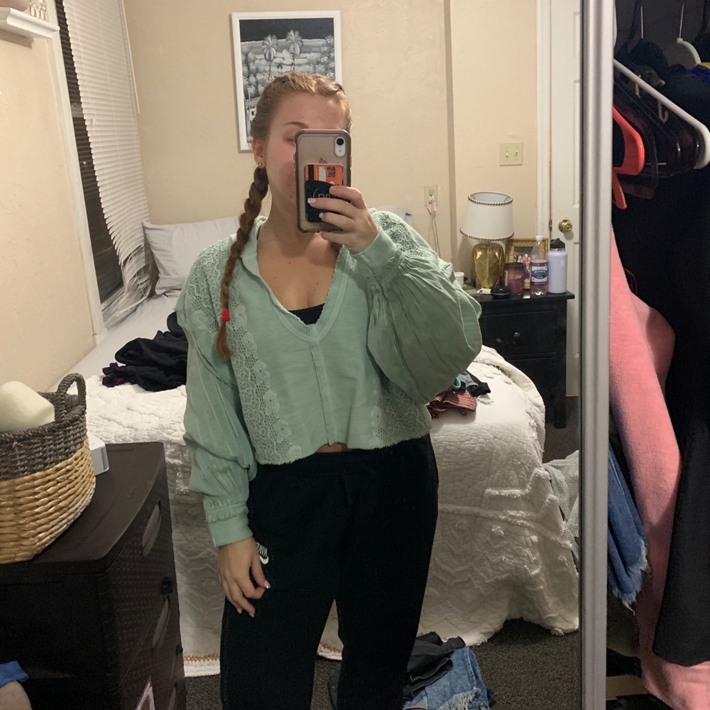 Free people cropped sweatshirt